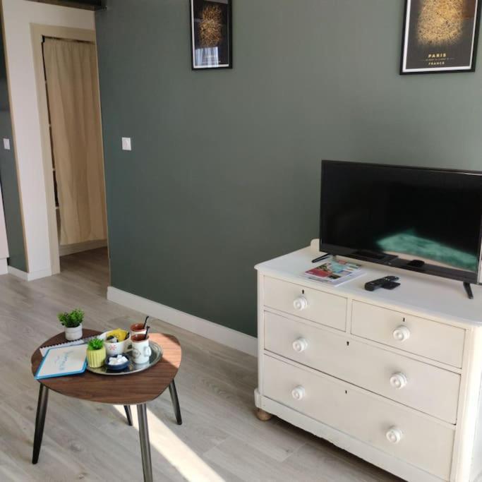 Appartement Verdoyant Au Bord Du Lac Leman Entre Evian Et Thonon Dans Une Villa Publier Εξωτερικό φωτογραφία