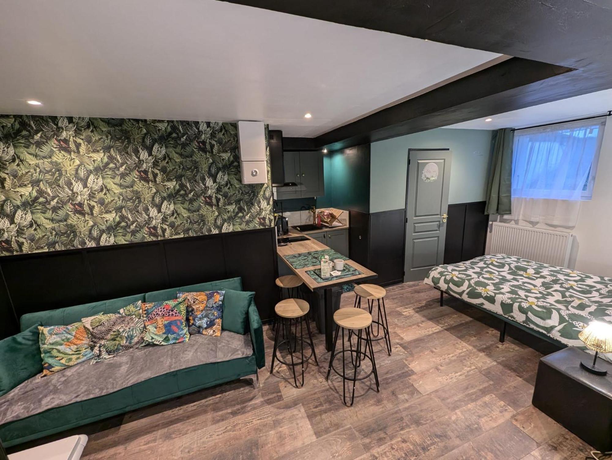 Appartement Verdoyant Au Bord Du Lac Leman Entre Evian Et Thonon Dans Une Villa Publier Εξωτερικό φωτογραφία