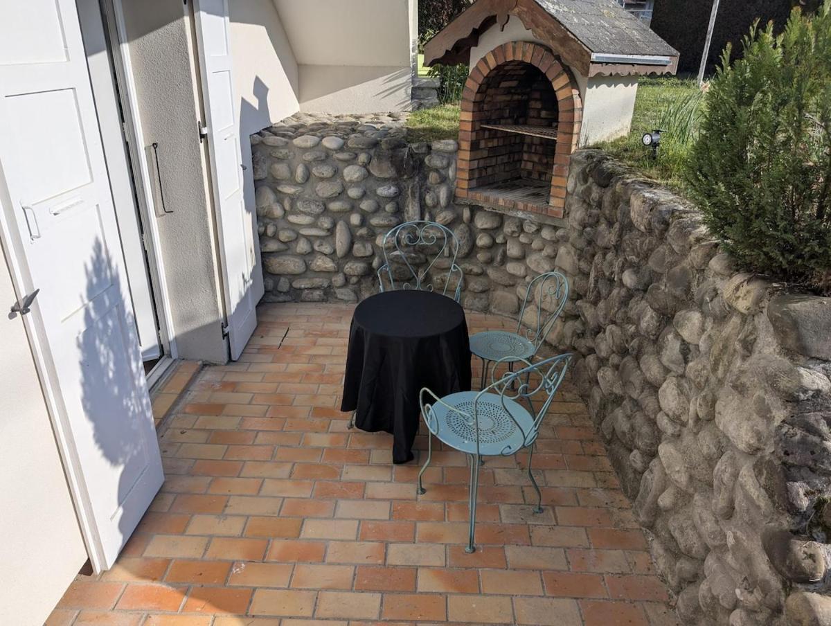 Appartement Verdoyant Au Bord Du Lac Leman Entre Evian Et Thonon Dans Une Villa Publier Εξωτερικό φωτογραφία